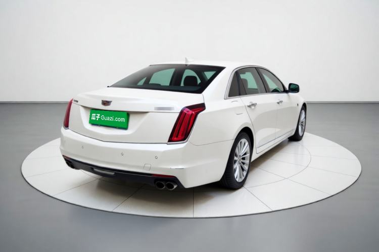 Used Cadillac CT6 2017 28T Fashion Edition Rear Right 45 Deg