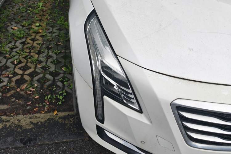 Used Cadillac CT6 2017 28T Fashion Edition Right Front Headlight