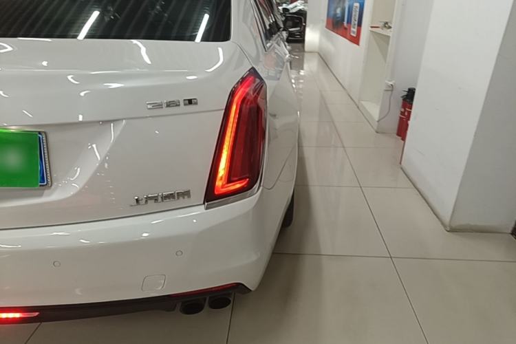Used Cadillac CT6 2017 28T Fashion Edition Right Rear Taillight