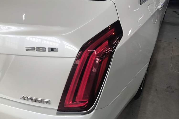 Used Cadillac CT6 2017 28T Luxury Model Right Rear Taillight