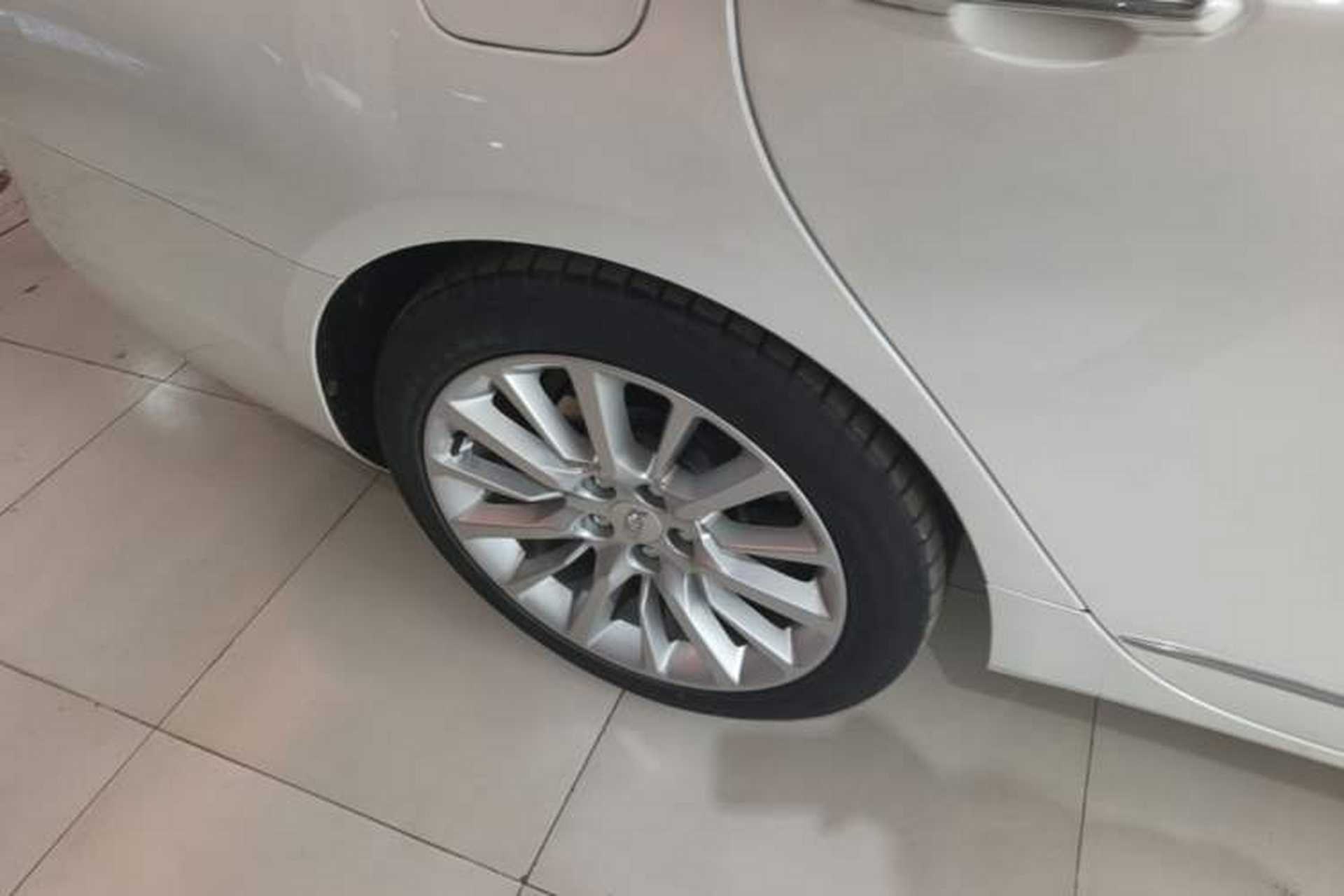 Used Cadillac CT6 2017 28T Premier Model Right Rear Wheel Hub