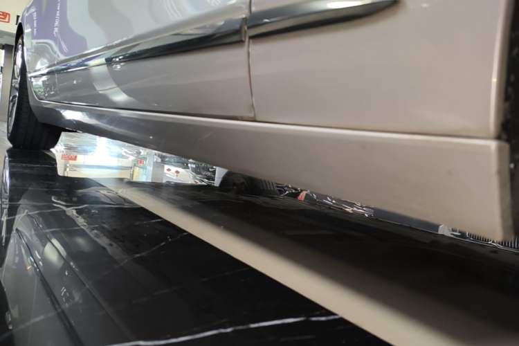 Used Cadillac CT6 2017 28T Premier Model Right Side Sill