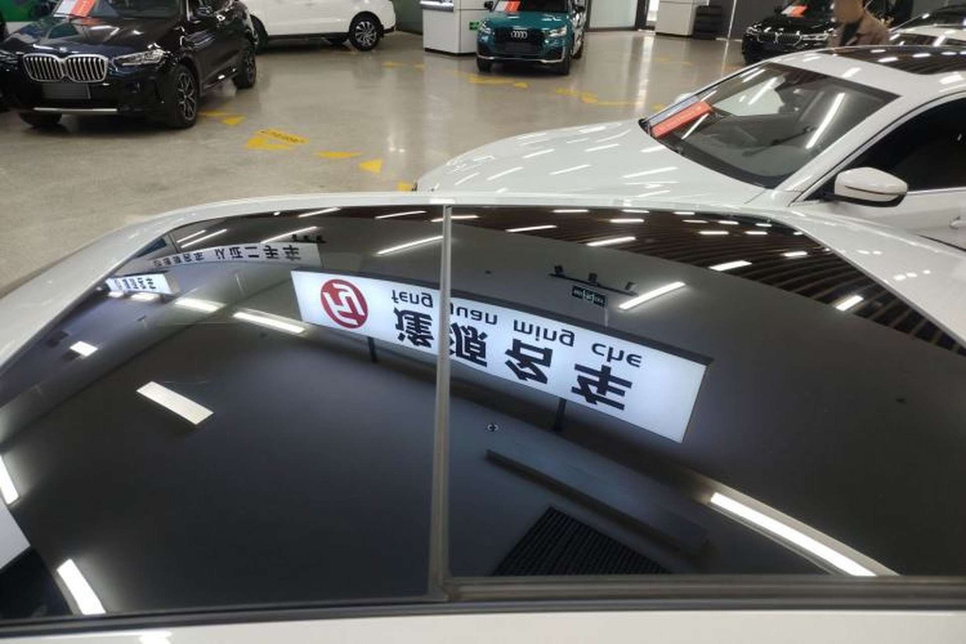 Used Cadillac CT6 2017 28T Luxury Model Roof