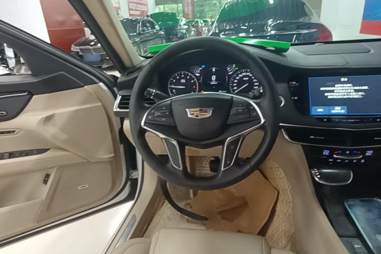 Used Cadillac CT6 2017 28T Fashion Edition Steering Wheel