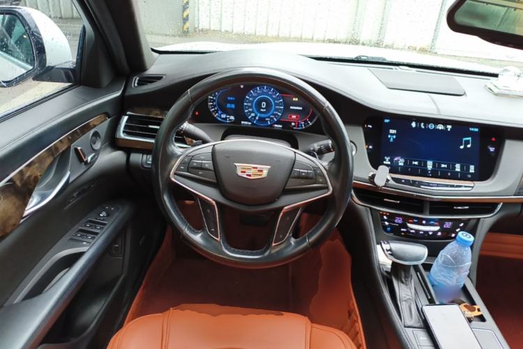 Used Cadillac CT6 2017 28T Luxury Model Steering Wheel