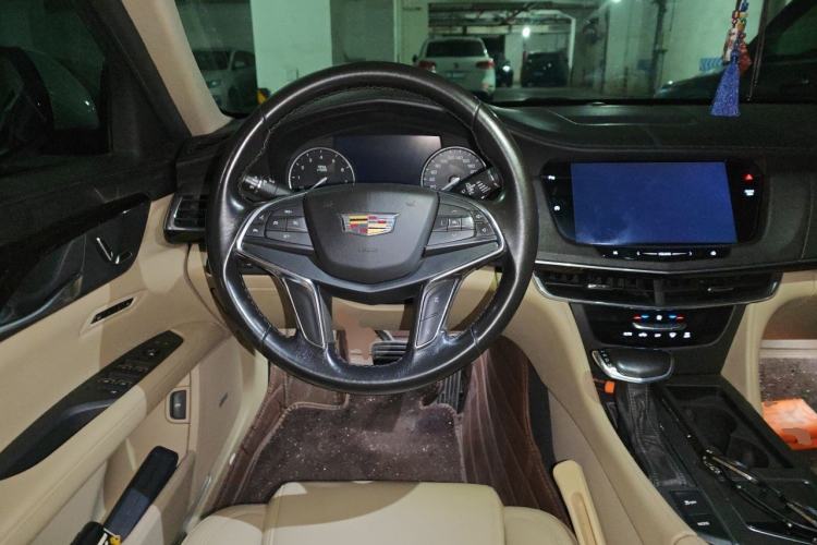 Used Cadillac CT6 2017 28T Fashion Edition Steering Wheel