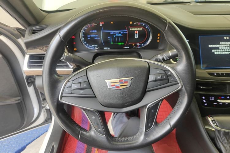 Used Cadillac CT6 2017 28T Luxury Model Steering Wheel