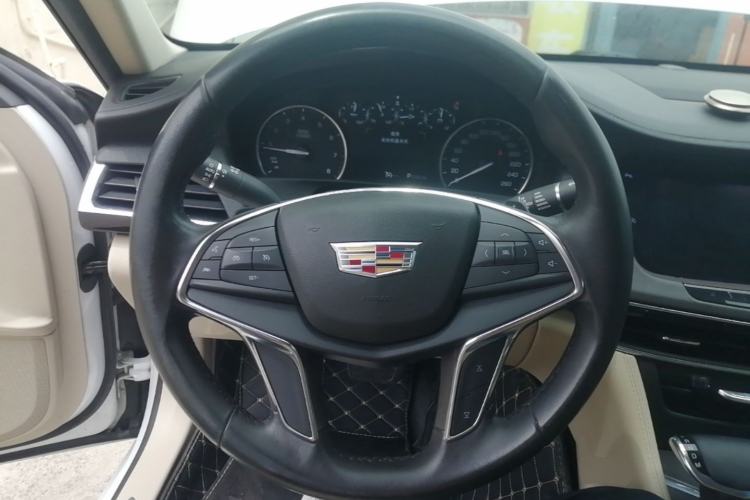 Used Cadillac CT6 2017 28T Fashion Edition Steering Wheel