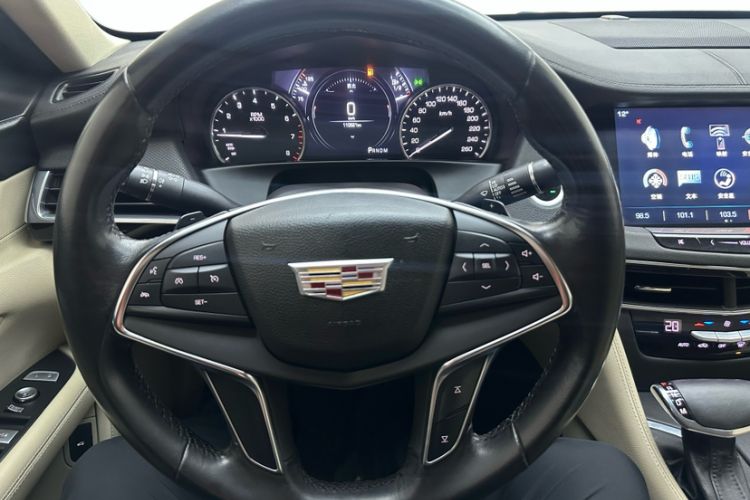 Used Cadillac CT6 2017 28T Fashion Edition Steering Wheel