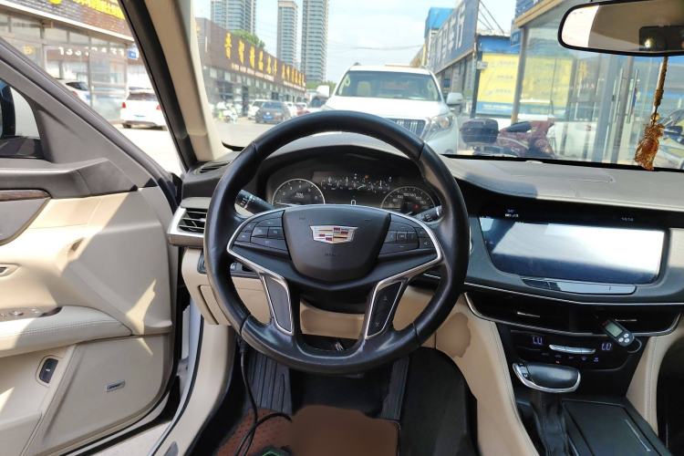 Used Cadillac CT6 2017 28T Fashion Edition Steering Wheel