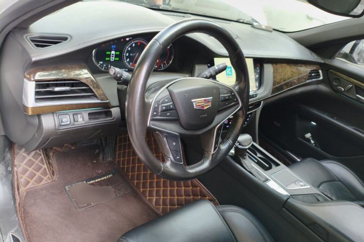 Used Cadillac CT6 2017 28T Luxury Model Steering Wheel