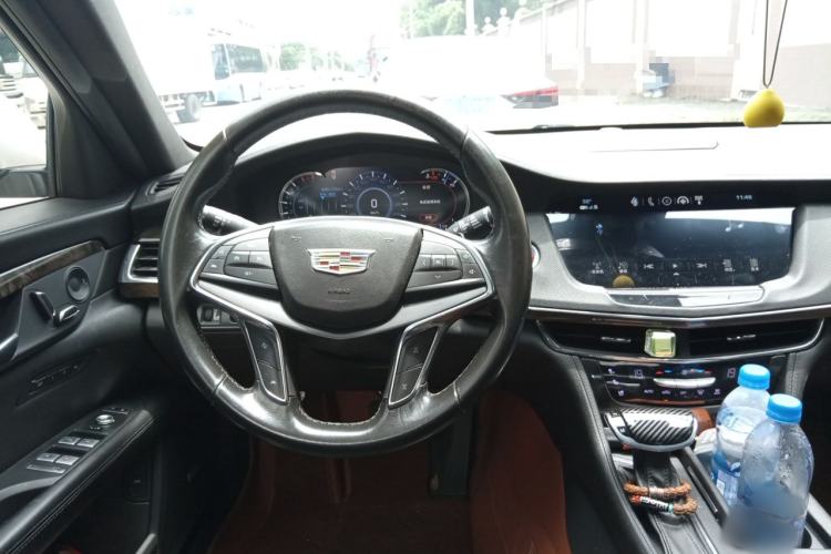 Used Cadillac CT6 2017 28T Luxury Model Steering Wheel