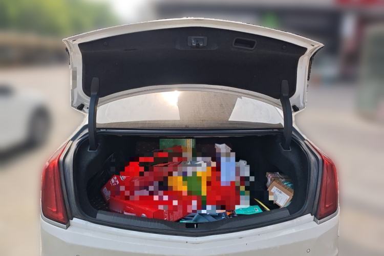Used Cadillac CT6 2017 28T Fashion Edition Trunk