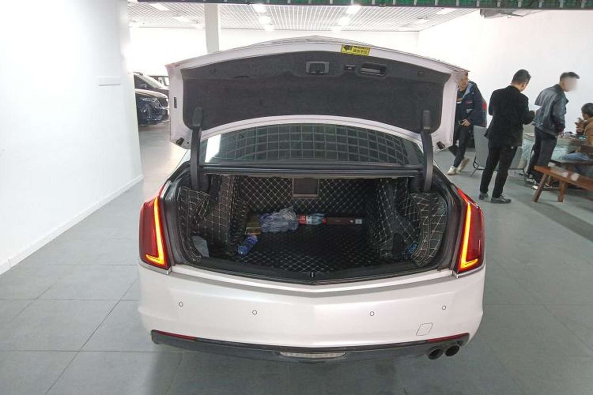 Used Cadillac CT6 2017 28T Fashion Edition Trunk