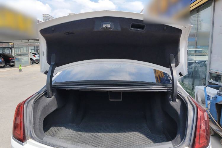 Used Cadillac CT6 2017 28T Fashion Edition Trunk