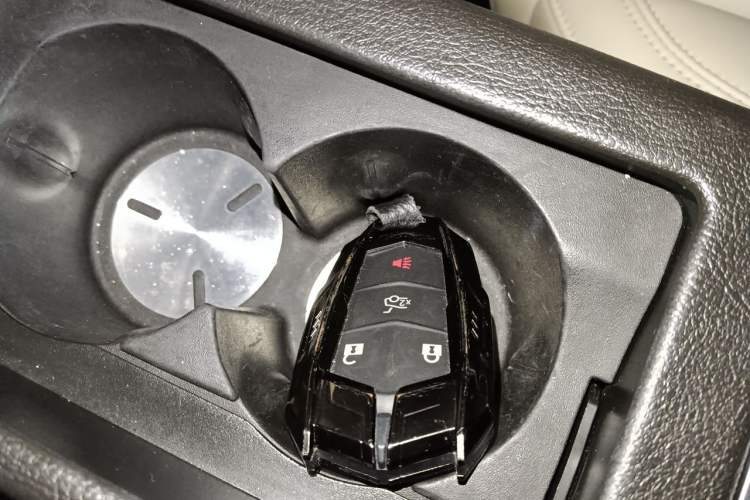 Used Cadillac CT6 2017 28T Fashion Edition Vehicle Key