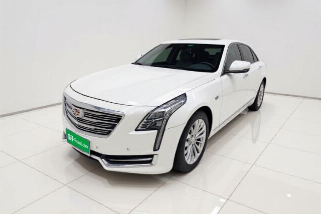 Ojetý Cadillac CT6 2017 28T Fashion Edition