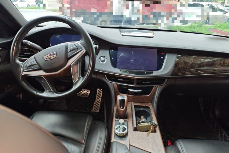 Used Cadillac CT6 2019 28T Luxury Model Center Console