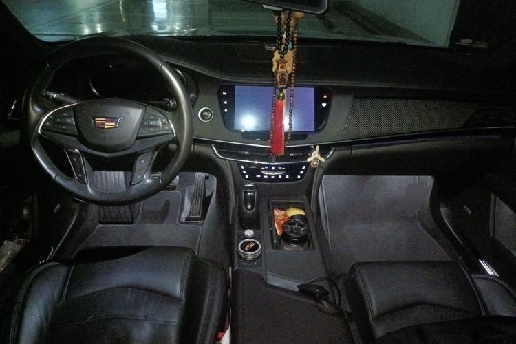Used Cadillac CT6 2019 28T Leading Sport Model Center Console