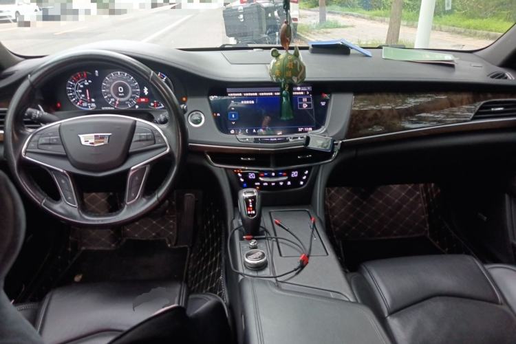 Used Cadillac CT6 2019 28T Luxury Sport Model Center Console