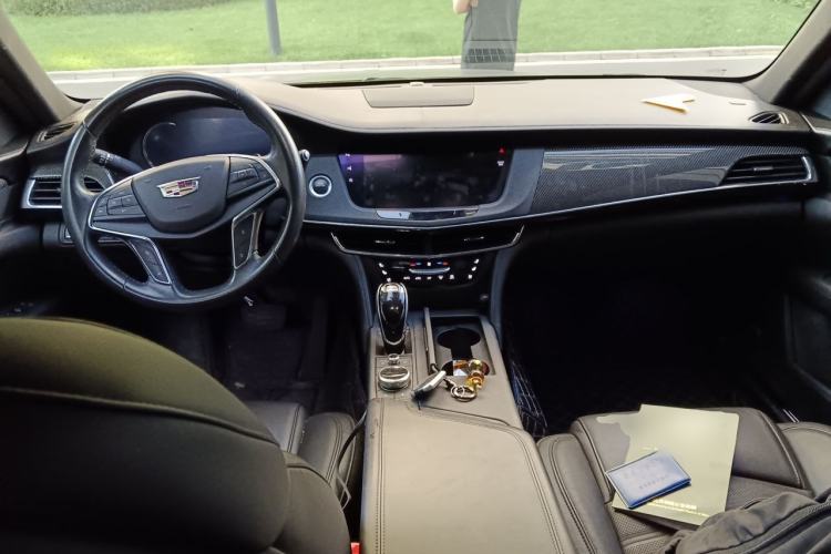 Used Cadillac CT6 2019 28T Leading Sport Model Center Console
