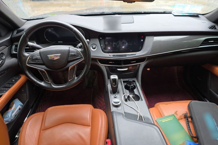 Used Cadillac CT6 2019 28T Luxury Model Center Console