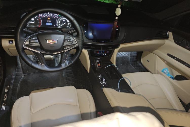 Used Cadillac CT6 2019 28T Fashion Edition Center Console