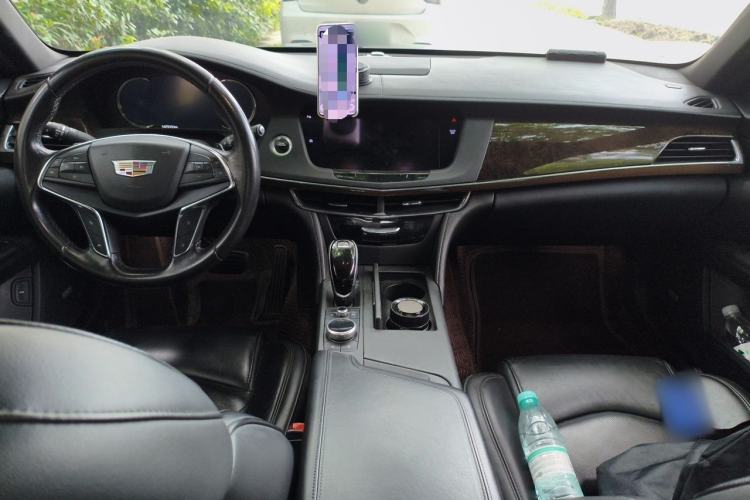 Used Cadillac CT6 2019 28T Luxury Model Center Console