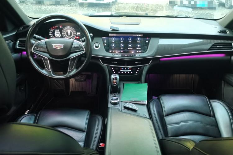Used Cadillac CT6 2019 28T Leading Sport Model Center Console