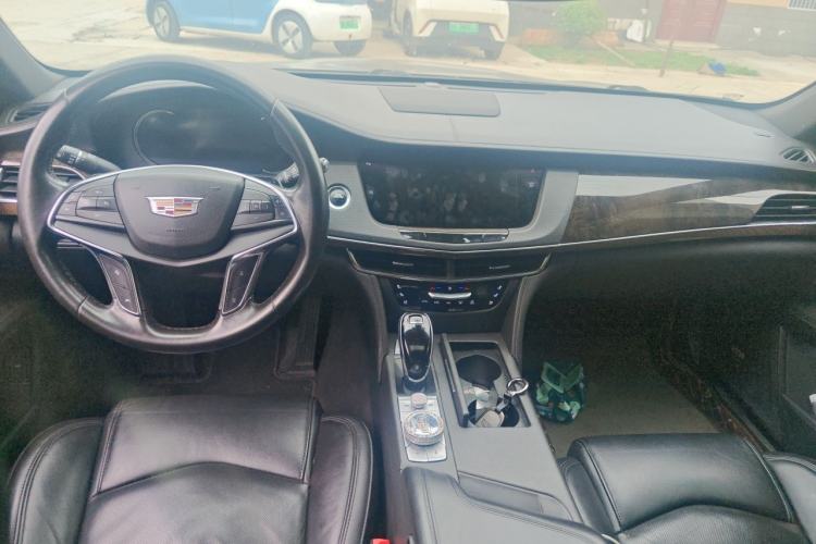 Used Cadillac CT6 2019 28T Luxury Model Center Console