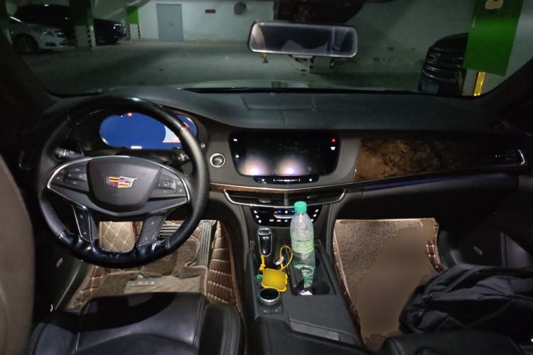 Used Cadillac CT6 2019 28T Luxury Model Center Console
