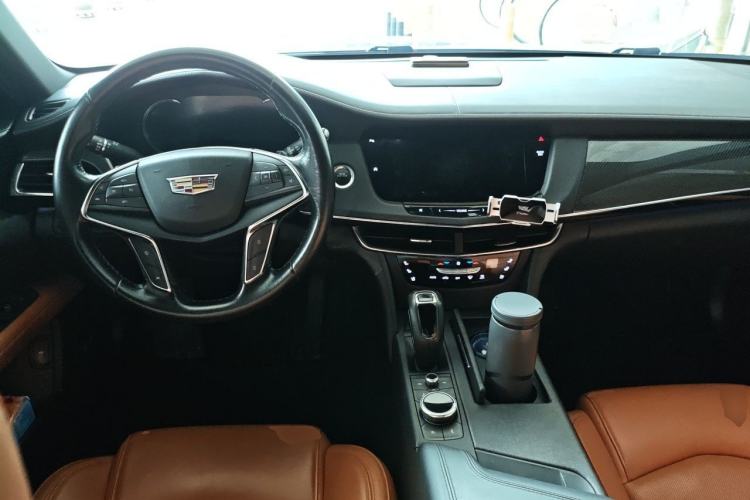 Used Cadillac CT6 2019 28T Luxury Model Center Console