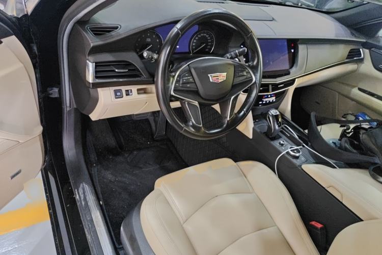 Used Cadillac CT6 2019 28T Fashion Edition Center Console