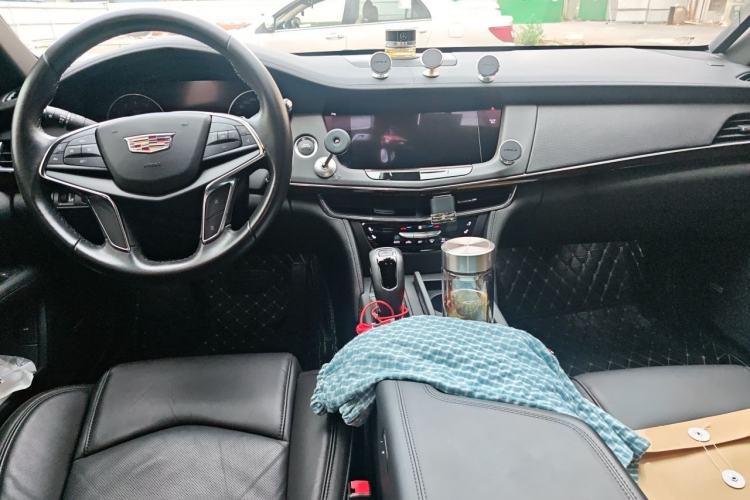 Used Cadillac CT6 2019 28T Elite Edition Center Console
