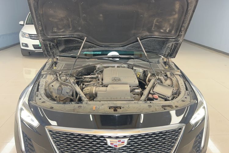 Used Cadillac CT6 2019 28T Luxury Model Engine Bay