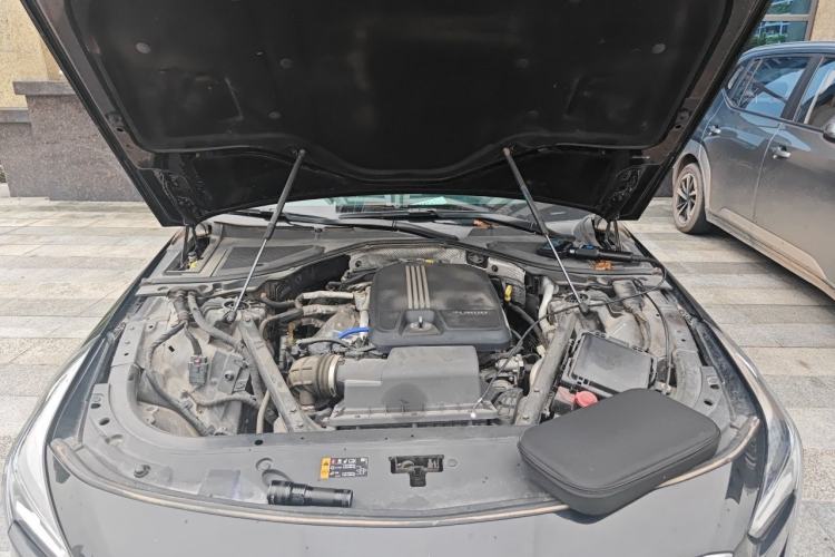 Used Cadillac CT6 2019 28T Luxury Model Engine Bay
