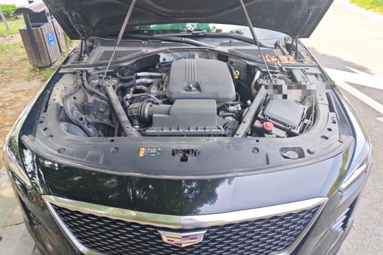 Used Cadillac CT6 2019 28T Fashion Edition Engine Bay