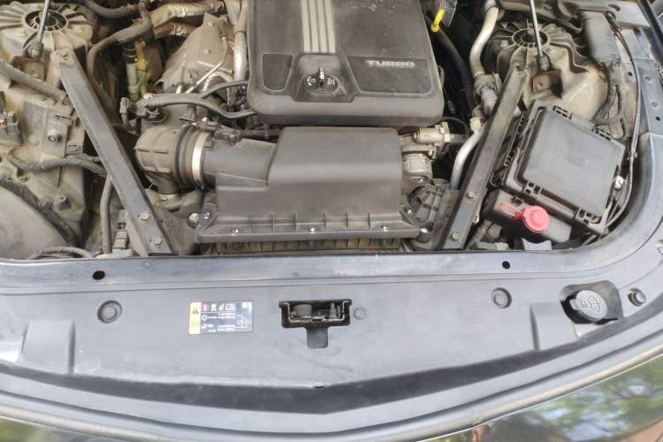 Used Cadillac CT6 2019 28T Fashion Edition Engine Bay