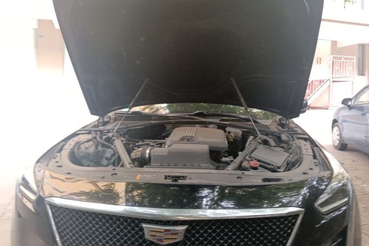 Used Cadillac CT6 2019 28T Leading Sport Model Engine Bay