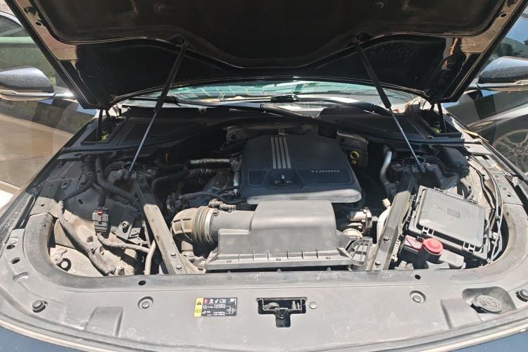 Used Cadillac CT6 2019 28T Luxury Model Engine Bay