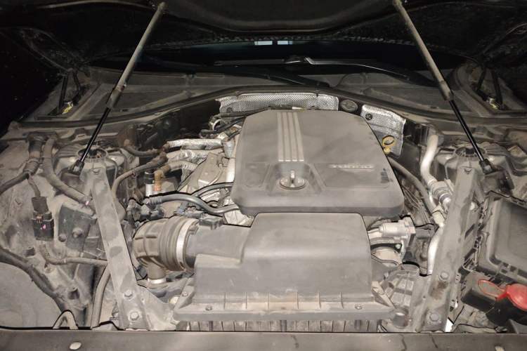 Used Cadillac CT6 2019 28T Fashion Edition Engine Bay