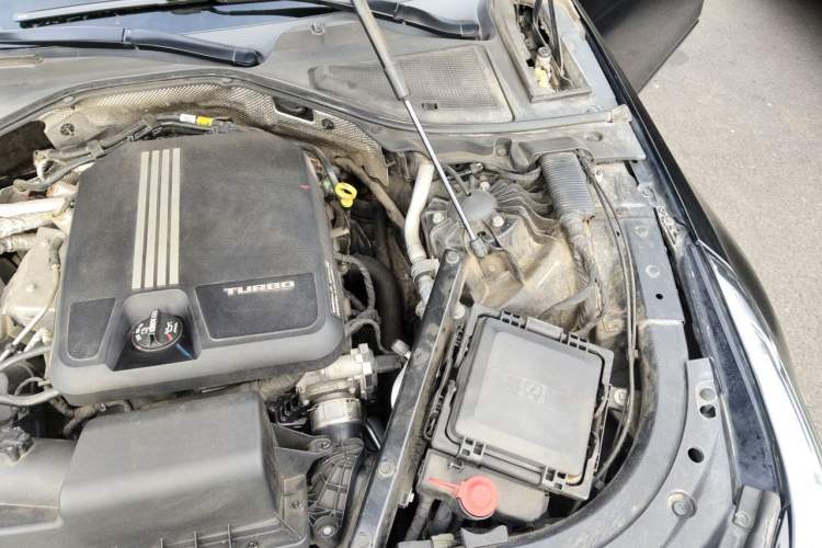 Used Cadillac CT6 2019 28T Leading Sport Model Engine Bay Left