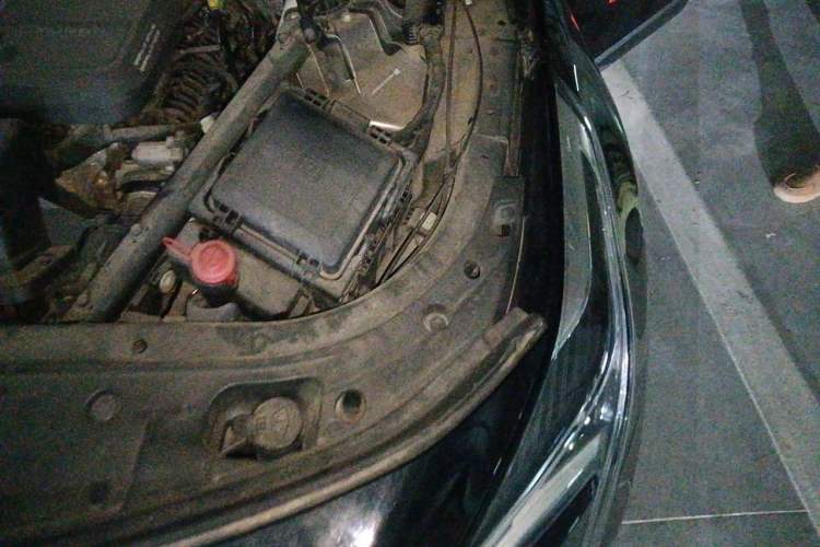 Used Cadillac CT6 2019 28T Fashion Edition Engine Bay Left