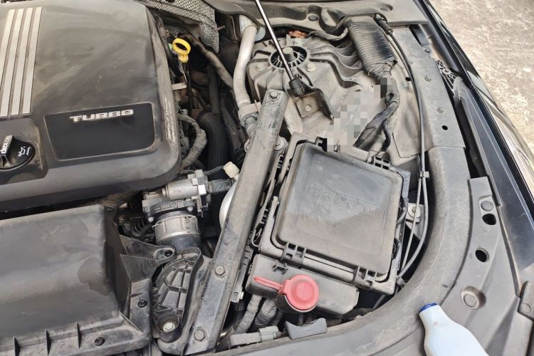 Used Cadillac CT6 2019 28T Fashion Edition Engine Bay Left