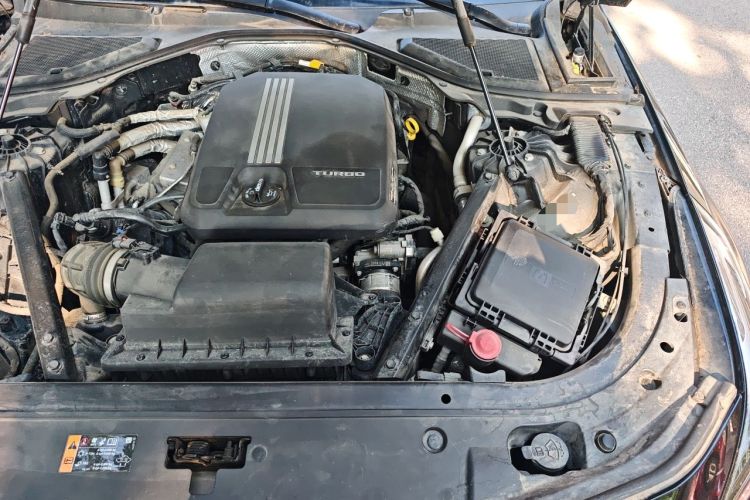 Used Cadillac CT6 2019 28T Fashion Edition Engine Bay Left