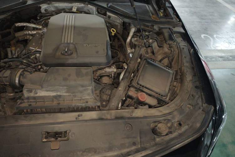 Used Cadillac CT6 2019 28T Luxury Model Engine Bay Left