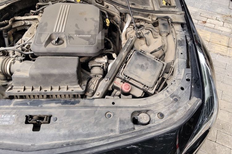Used Cadillac CT6 2019 28T Luxury Model Engine Bay Left