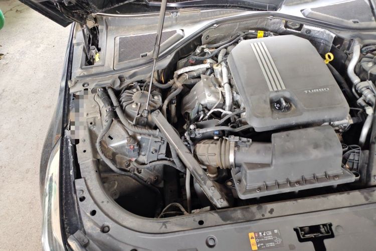 Used Cadillac CT6 2019 28T Leading Sport Model Engine Bay Right