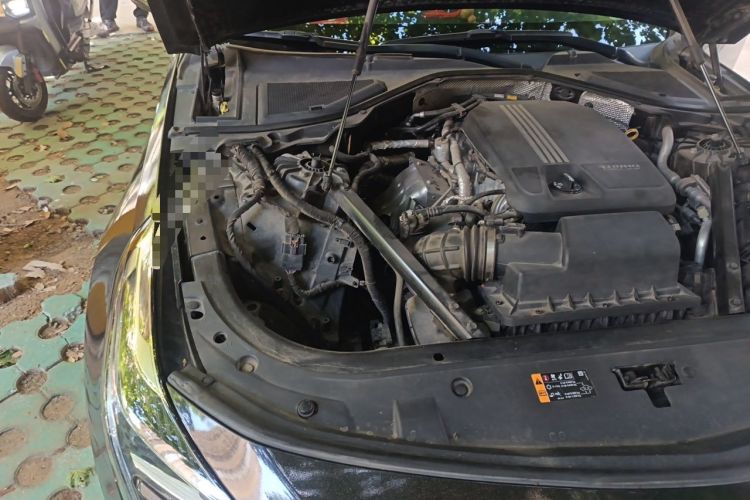 Used Cadillac CT6 2019 28T Elite Edition Engine Bay Right