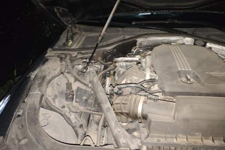 Used Cadillac CT6 2019 28T Fashion Edition Engine Bay Right